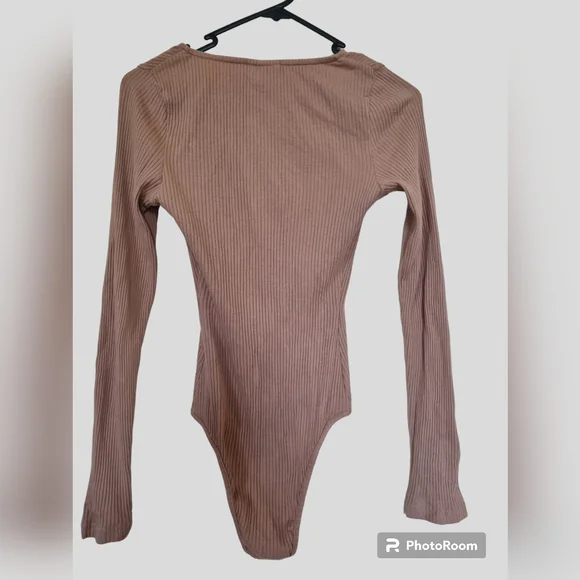 Showpo body suit in mocha - Picture 3 of 8